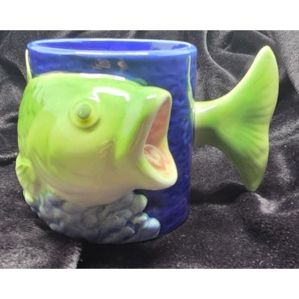 Vintage Ceramic Largemouth Bass Fishing Mug 3D Tail Handle Blue Green Novelty